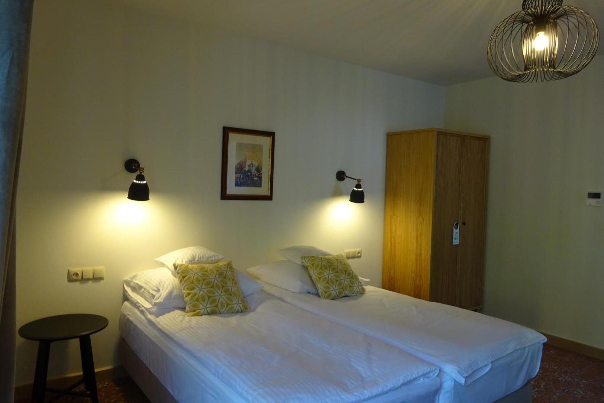 Hotel Dwa Ksiezyce Kazimierz Dolny Δωμάτιο φωτογραφία
